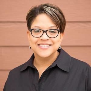 Meet your Posher, Ebony